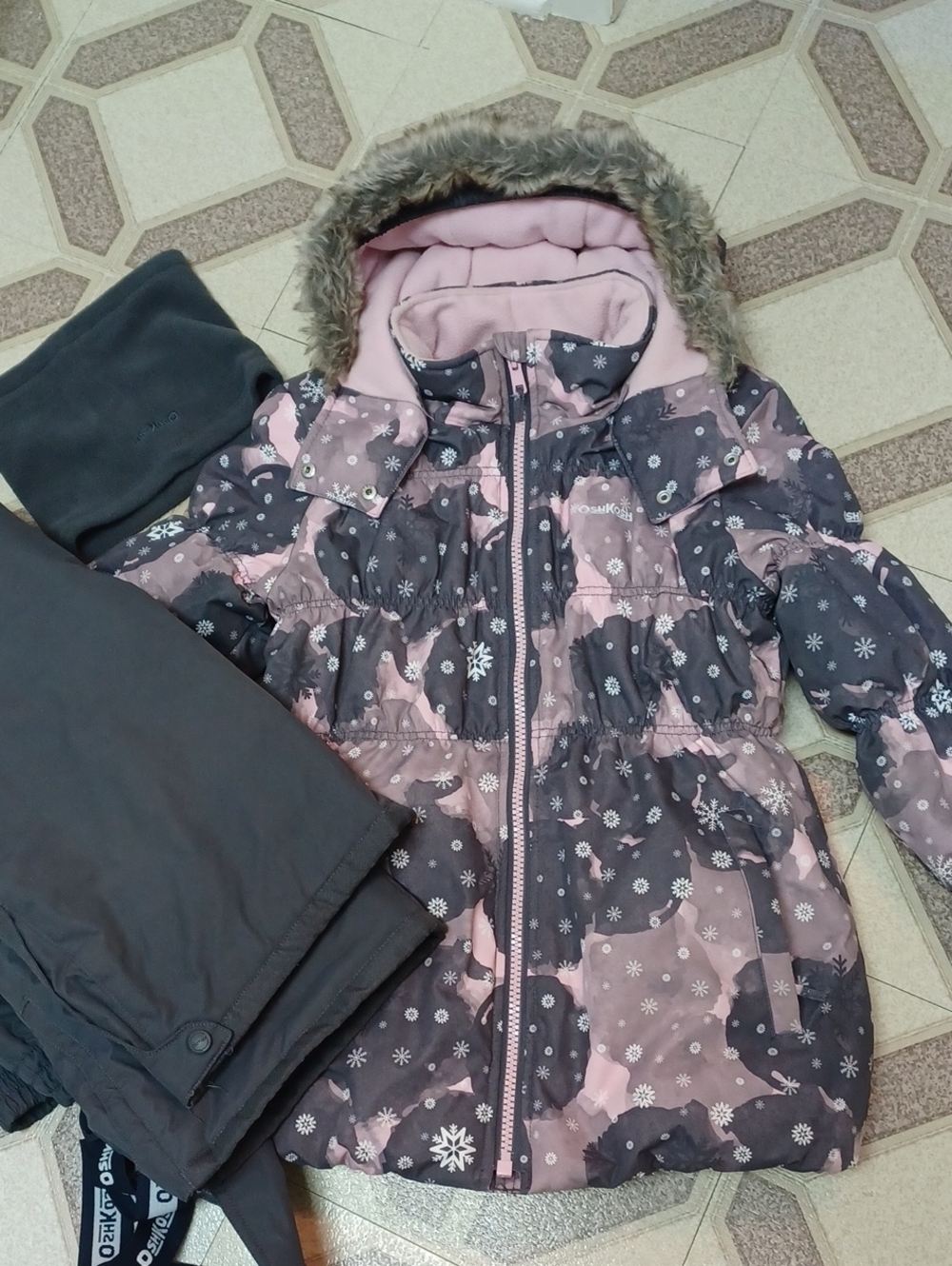OshKosh B'gosh Pink and Gray Girls' Puffer Coat and Winter Pants Size 12